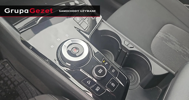 Kia Sportage cena 127900 przebieg: 42900, rok produkcji 2022 z Kielce małe 352